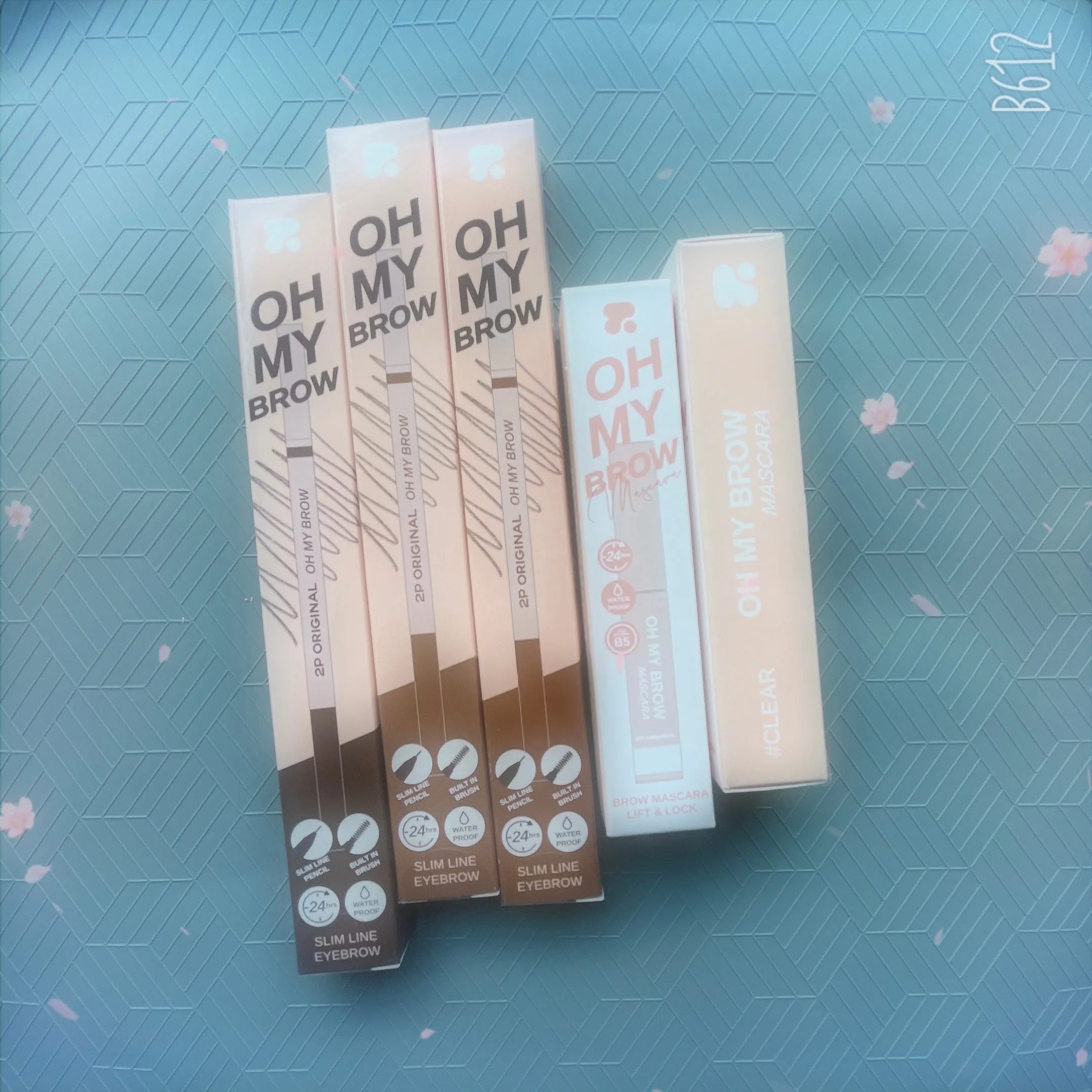 2p oh my brow Mascara