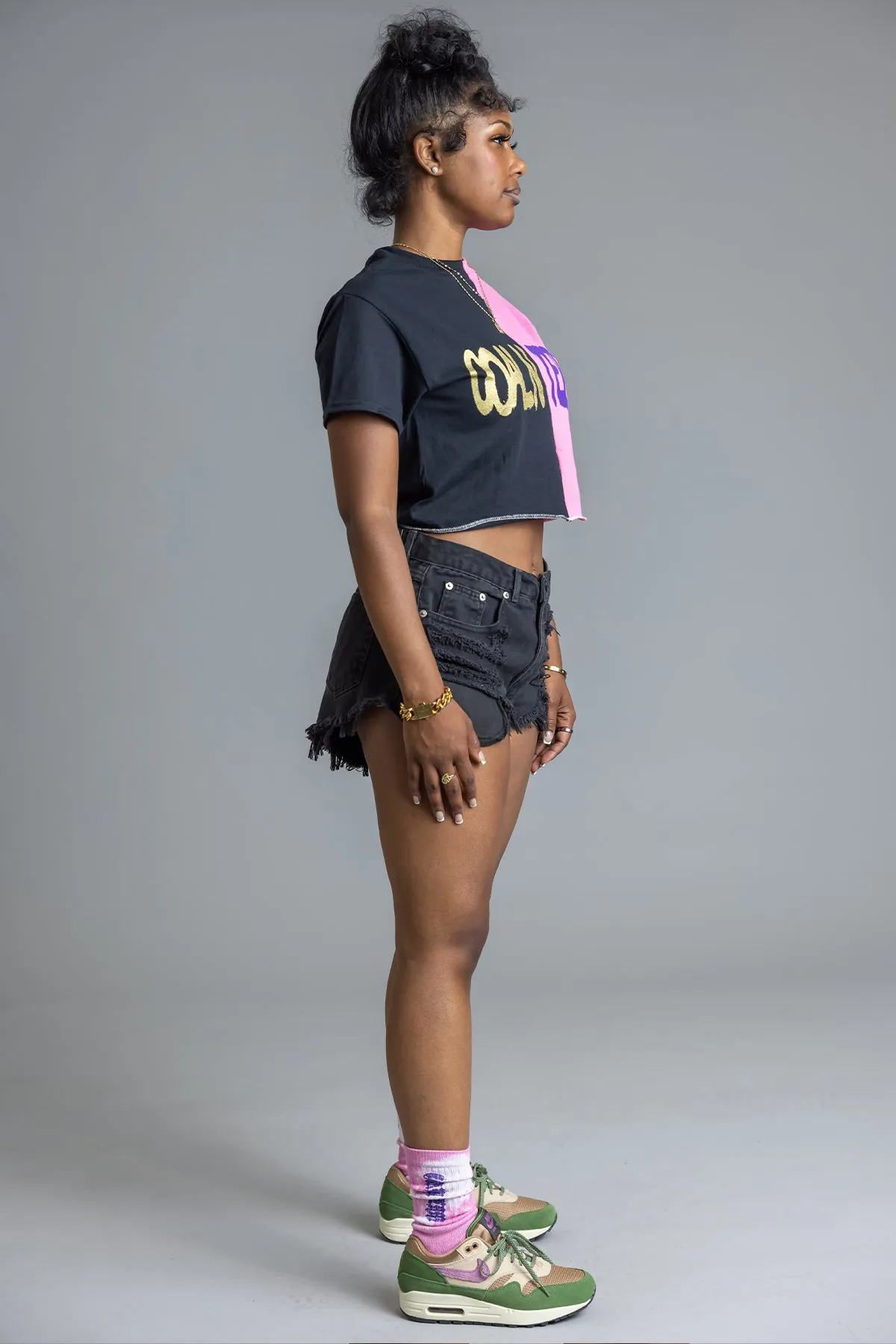 PINK N BLK TWO-TONE SPRAY CNT CROP TEE